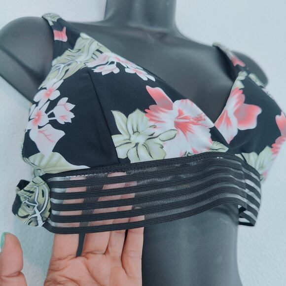 Black Dark Floral Bikini two-piece Swimsuit Womens size Medium - Picture 2 of 4